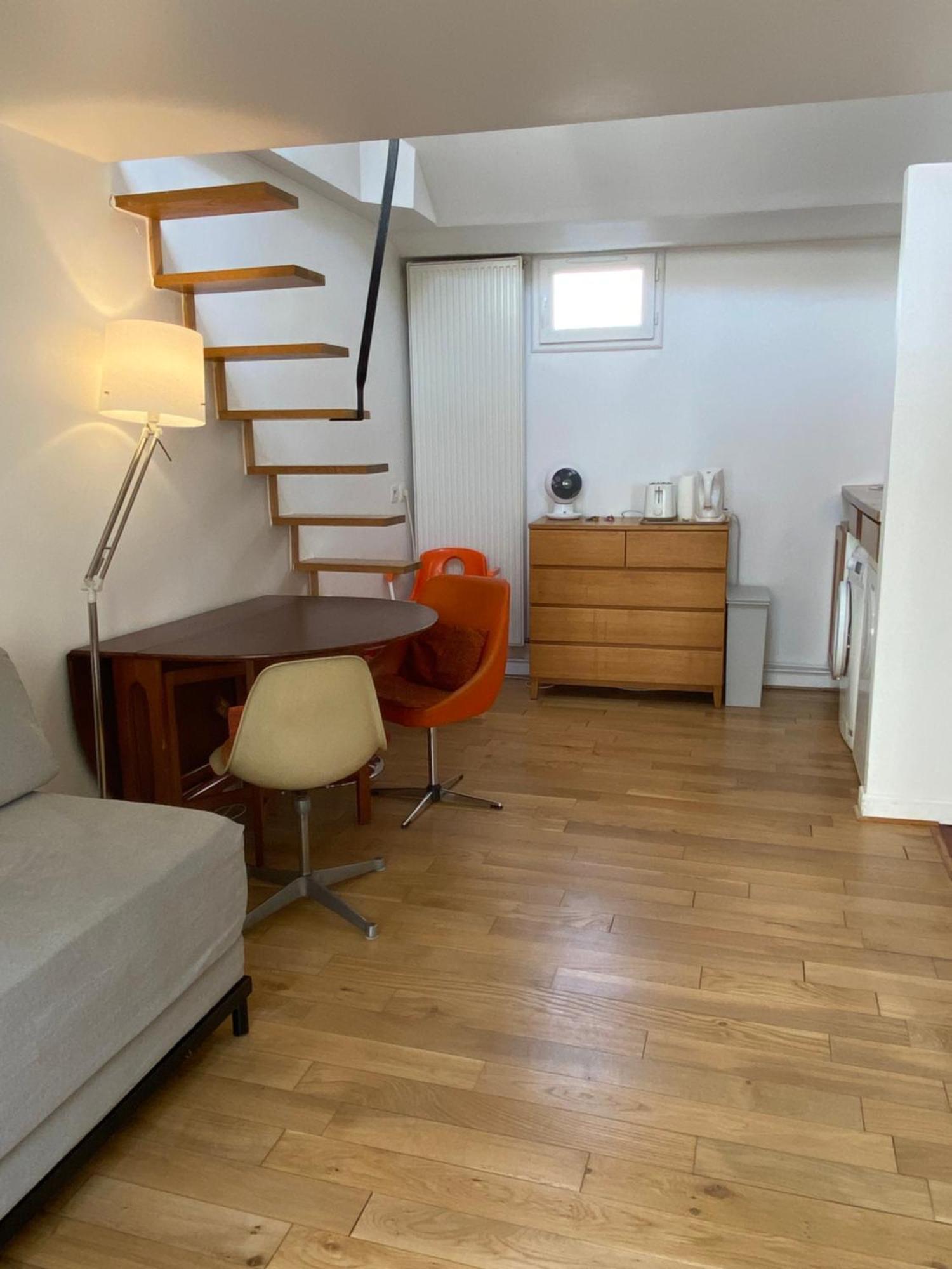 Marais Studio With Mezzanine Paris Exterior photo
