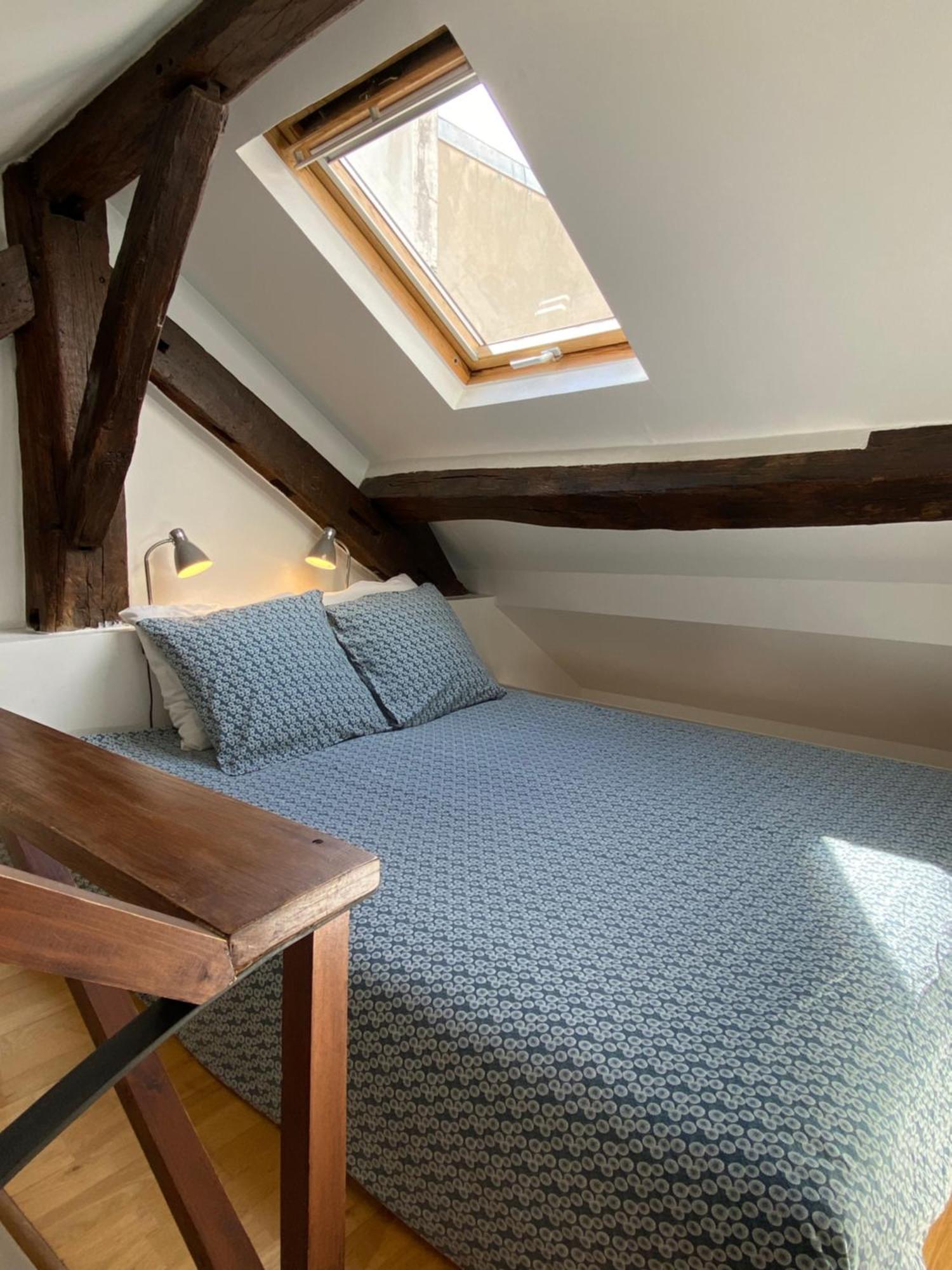 Marais Studio With Mezzanine Paris Exterior photo